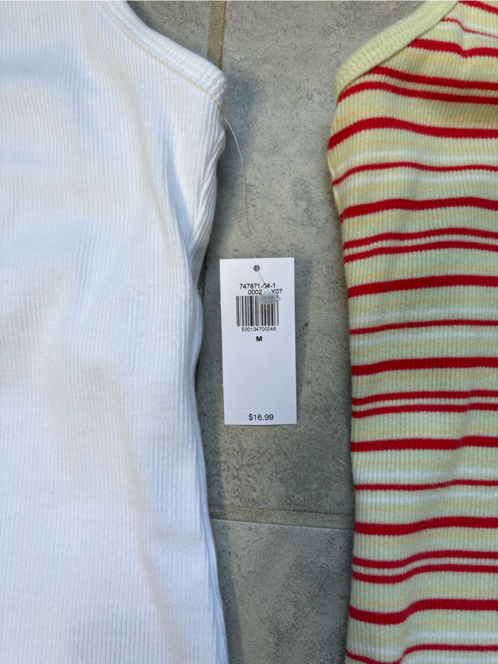 Old Navy Halter racer back tank tops. Summer stripes white green red - Picture 5 of 6
